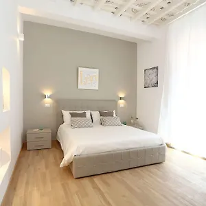 https://belsiana-7-central.it-romehotels.com